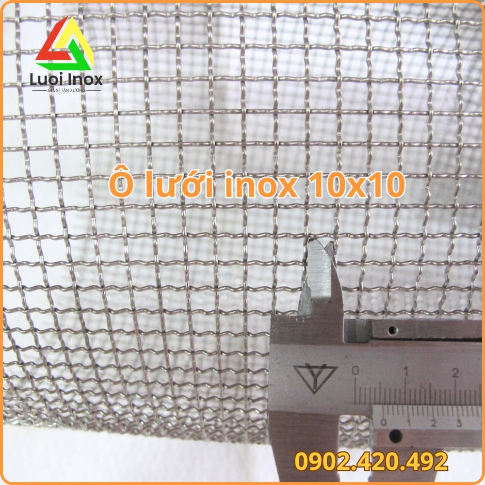 So sánh lưới chắn rác inox với lưới inox đan dệt và tấm inox đục lỗ cứng cáp