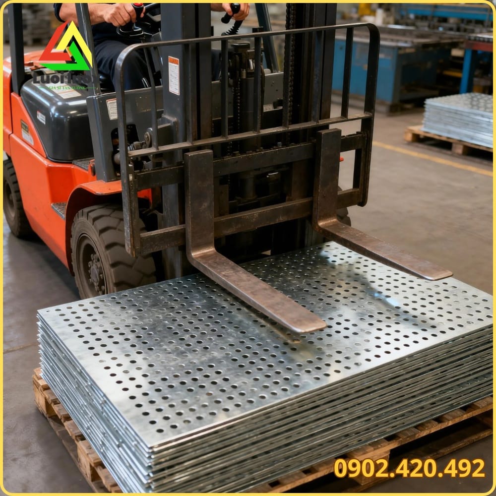 So sánh lỗi đặt lỗ nhỏ hơn độ dày tấm và cách nhận biết inox 304 thật