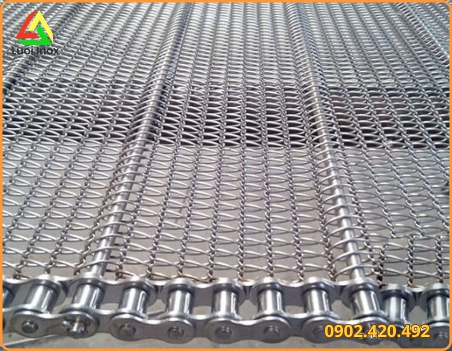 Lưu ý căn chỉnh, vệ sinh và bôi trơn khi bảo trì băng tải xích inox định kỳ