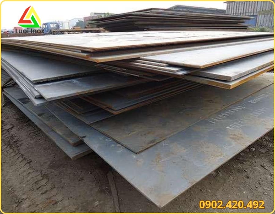 So sánh tấm thép cán nóng dày và tấm cán nguội mỏng bề mặt mịn hơn