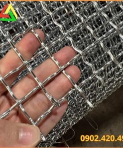 Lưới inox lỗ vuông cuộn khổ 1-1,5m với bảng quy cách mắt lưới và đường kính sợi