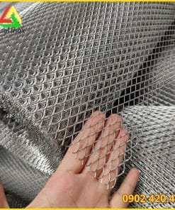 Lưới mắt cáo chống chuột chọn size, vật liệu và cách lắp đúng kỹ thuật