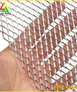 Lưới mắt cáo inox 201 304 316 quy cách và ứng dụng theo môi trường lắp đặt