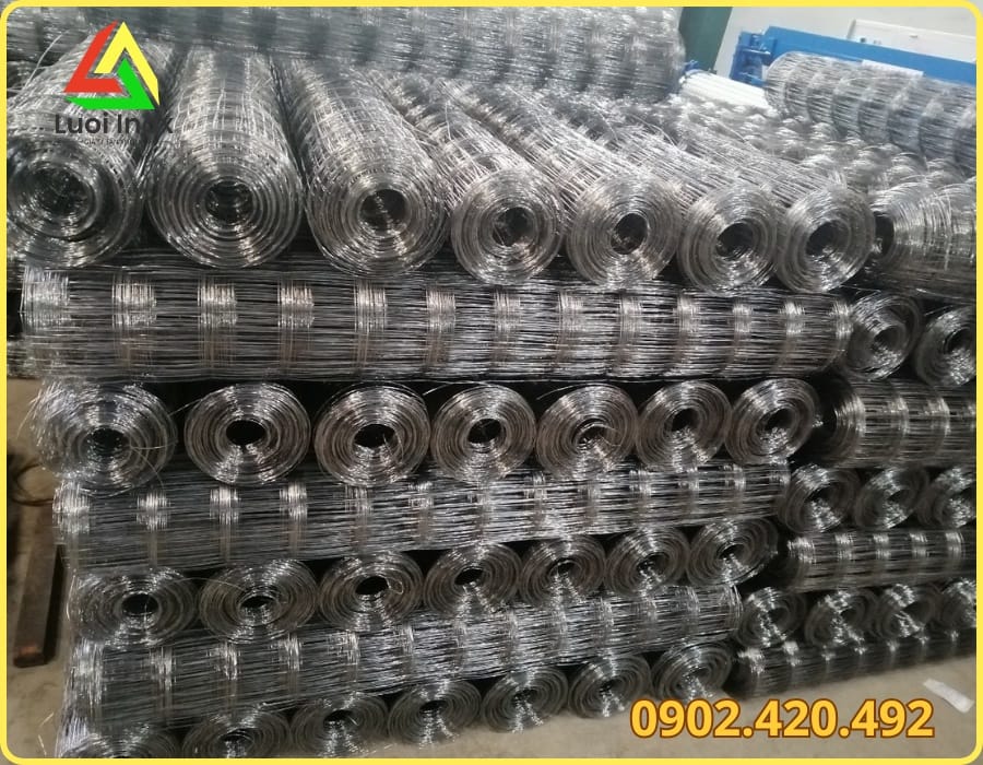Cuộn lưới thép mạ kẽm nhúng nóng làm giàn leo bán tại khu vực miền Nam