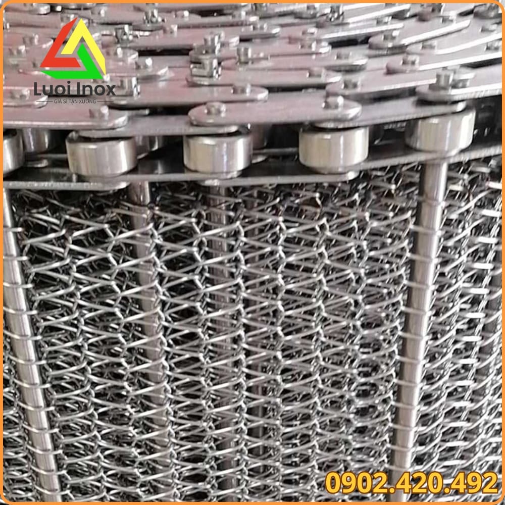 Mặt lưới inox đan lắp trên khung băng tải thay cho dây belt cao su nhựa PVC